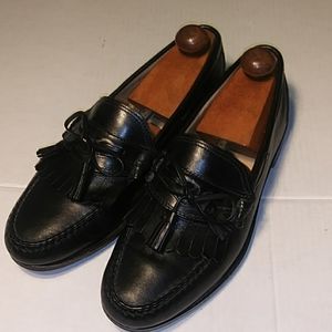 FOOTJOY KILTIE TASSELED BLACK HANDSEWN LOAFERS